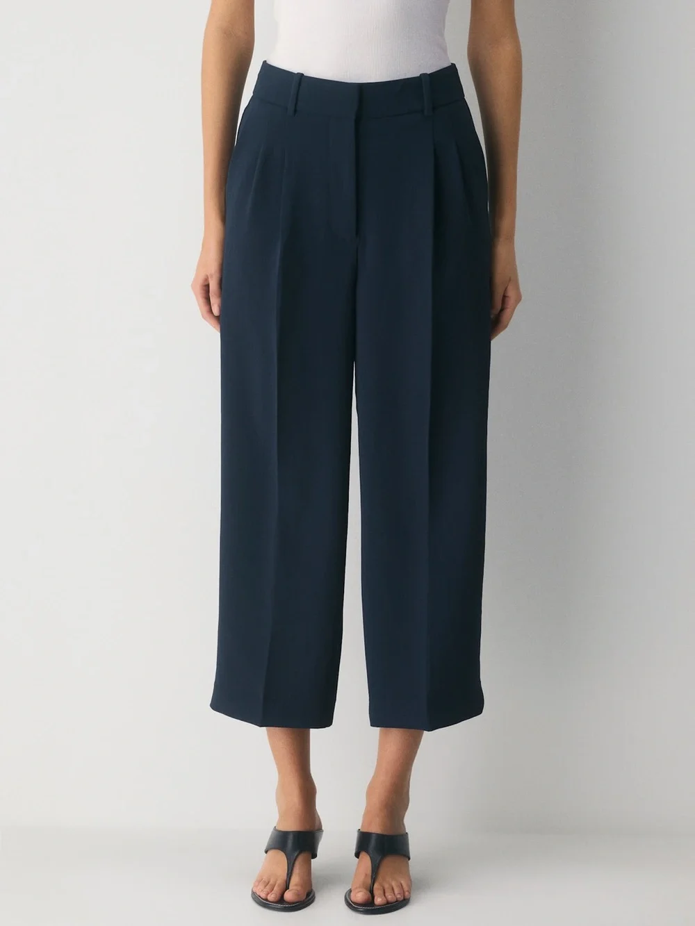 Aritzia The Effortless Pant Cropped - Crepette navy blue admiral size 6 wide leg - Picture 2 of 8